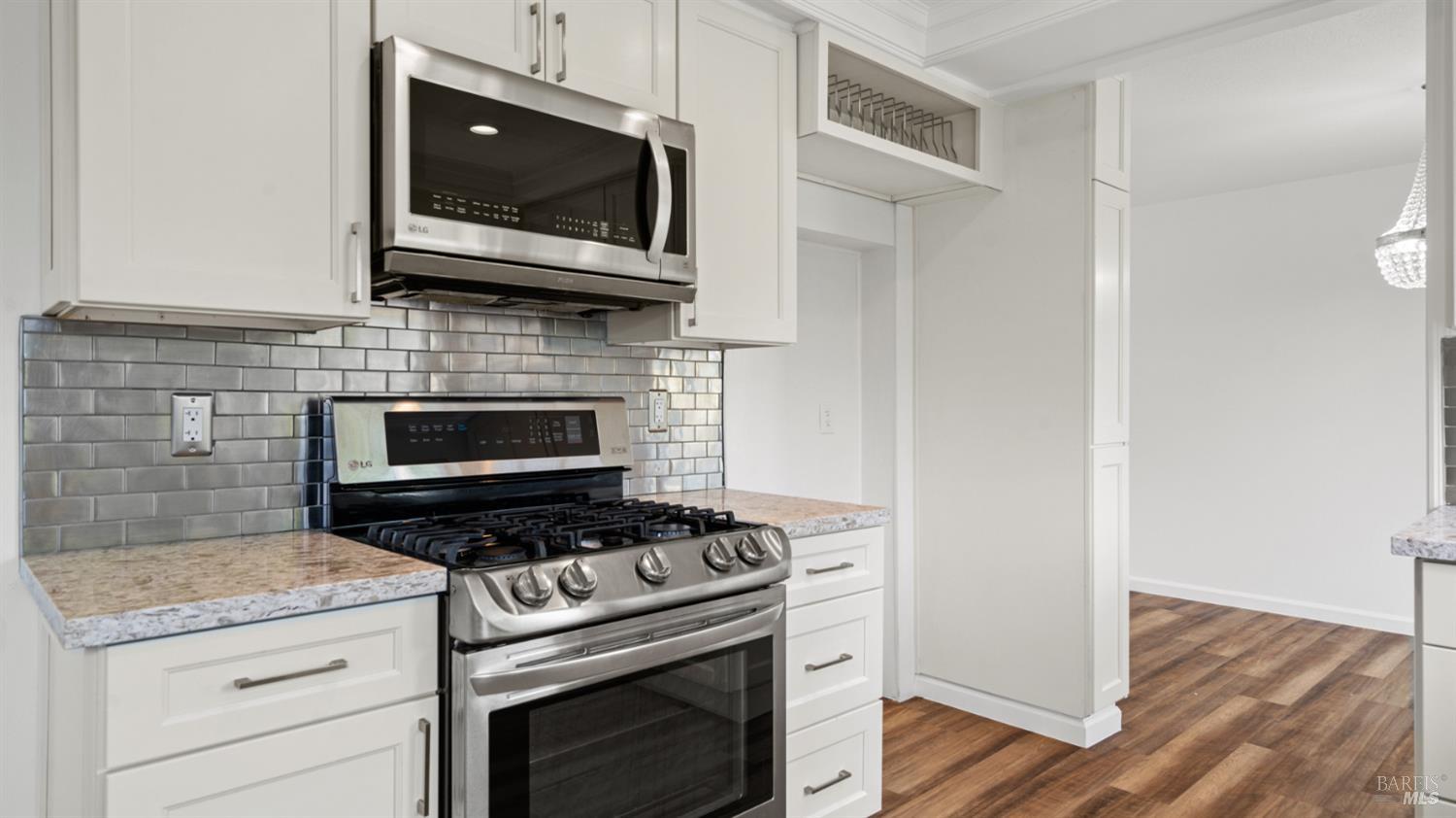 Detail Gallery Image 19 of 54 For 287 N Alamo Dr, Vacaville,  CA 95688 - 4 Beds | 2/1 Baths