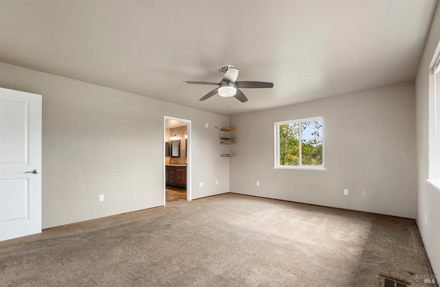 Detail Gallery Image 12 of 54 For 6 Blackwood Ct, Napa,  CA 94558 - 3 Beds | 2 Baths