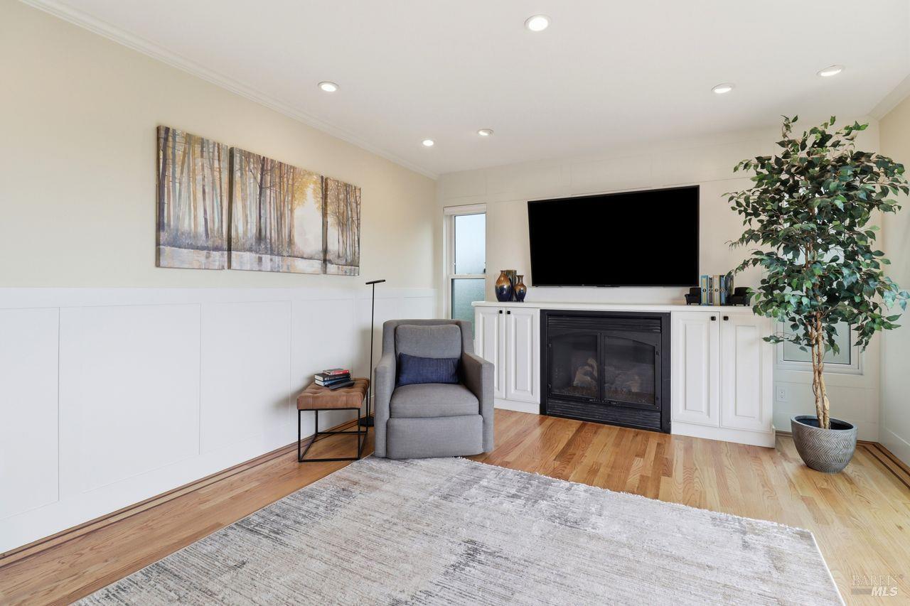 Detail Gallery Image 15 of 46 For 54 Manzanita Ave, Novato,  CA 94945 - 3 Beds | 2 Baths