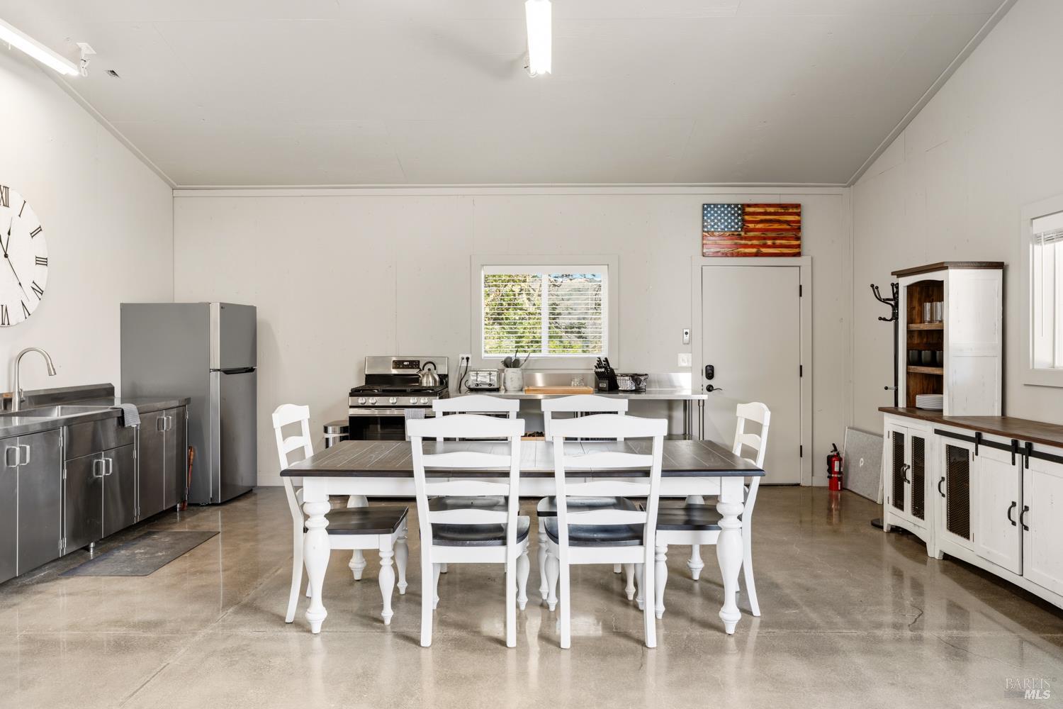 Detail Gallery Image 13 of 48 For 2800 Feliz Creek Rd, Hopland,  CA 95449 - – Beds | – Baths