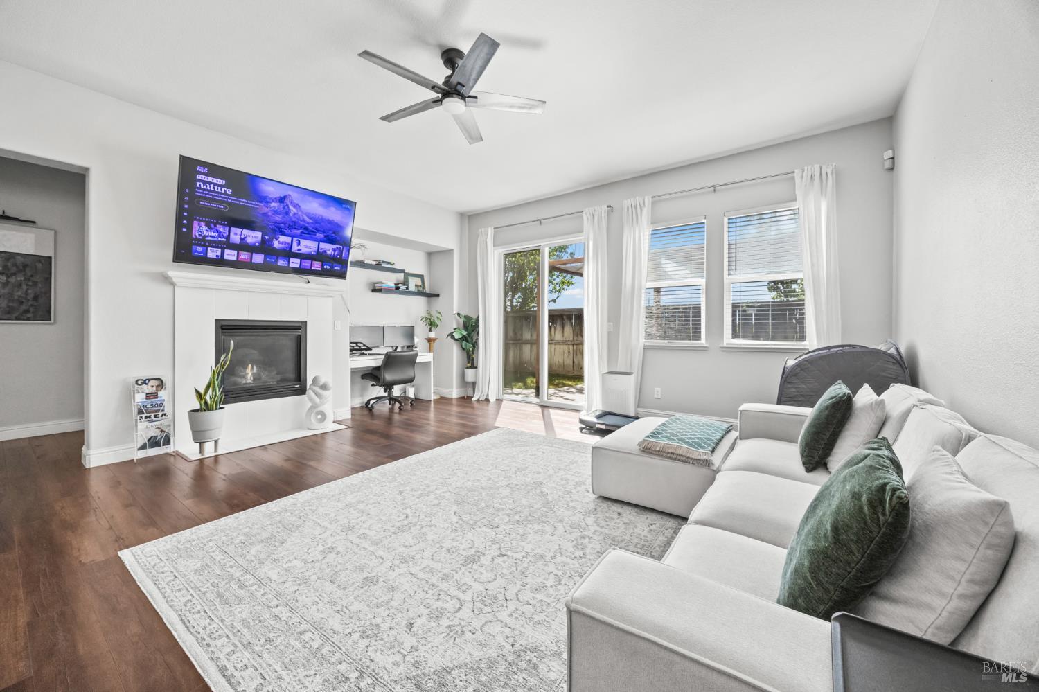 Detail Gallery Image 17 of 51 For 5161 Freitas Way, Fairfield,  CA 94533 - 3 Beds | 2 Baths