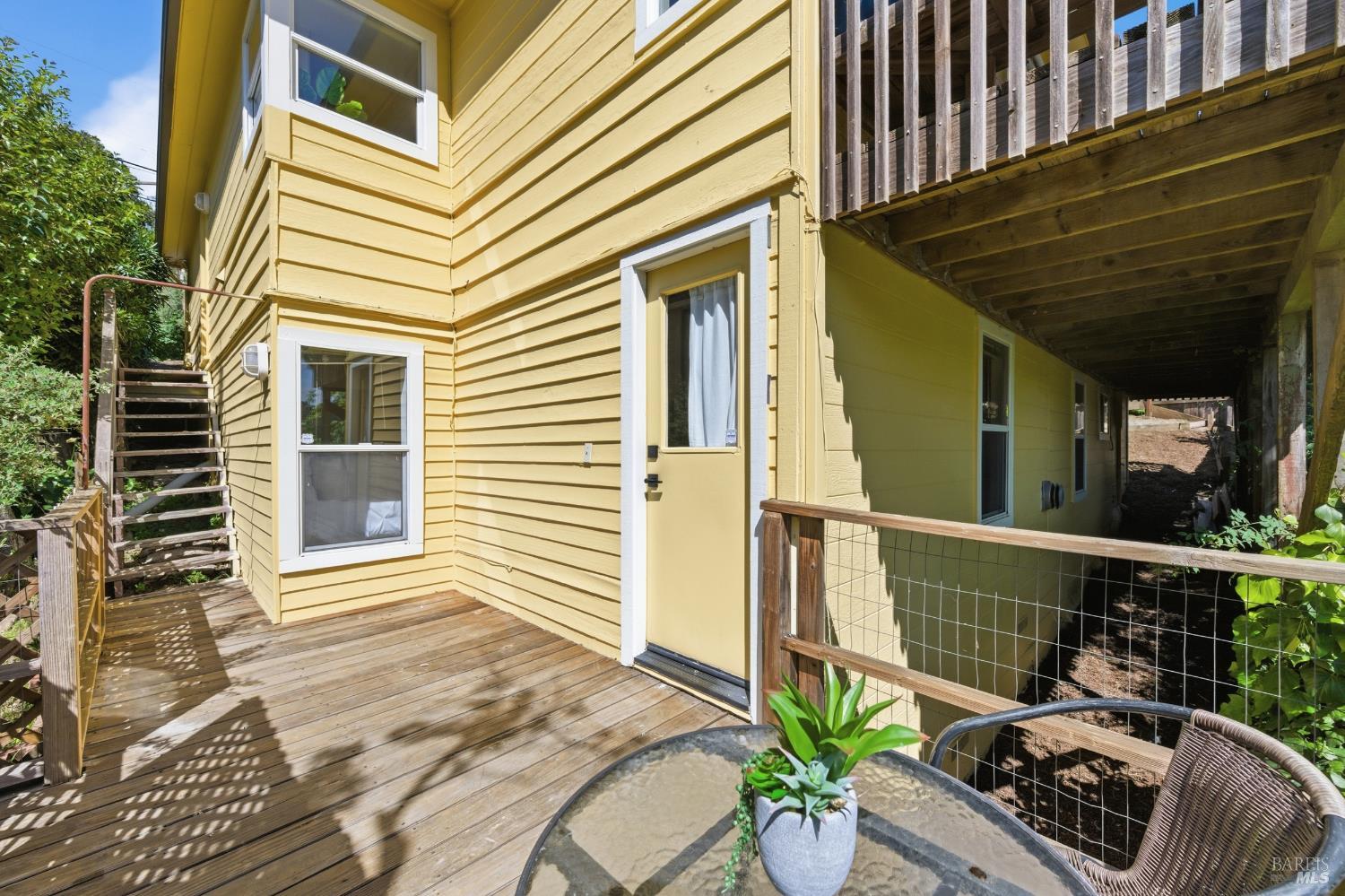 Detail Gallery Image 33 of 59 For 178 Reservoir Rd, San Rafael,  CA 94901 - 4 Beds | 3 Baths