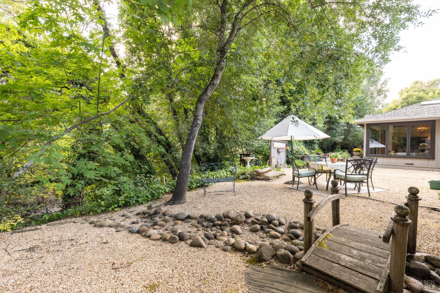 Detail Gallery Image 34 of 41 For 3000 Warm Springs Rd, Glen Ellen,  CA 95442 - 3 Beds | 3 Baths