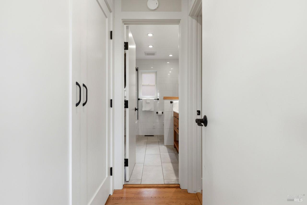 Detail Gallery Image 21 of 46 For 54 Manzanita Ave, Novato,  CA 94945 - 3 Beds | 2 Baths