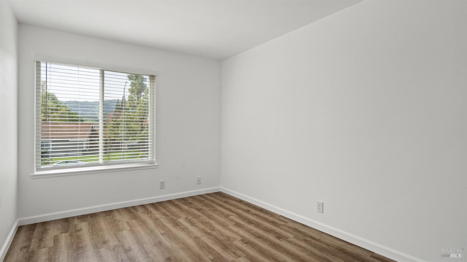 Detail Gallery Image 35 of 54 For 287 N Alamo Dr, Vacaville,  CA 95688 - 4 Beds | 2/1 Baths