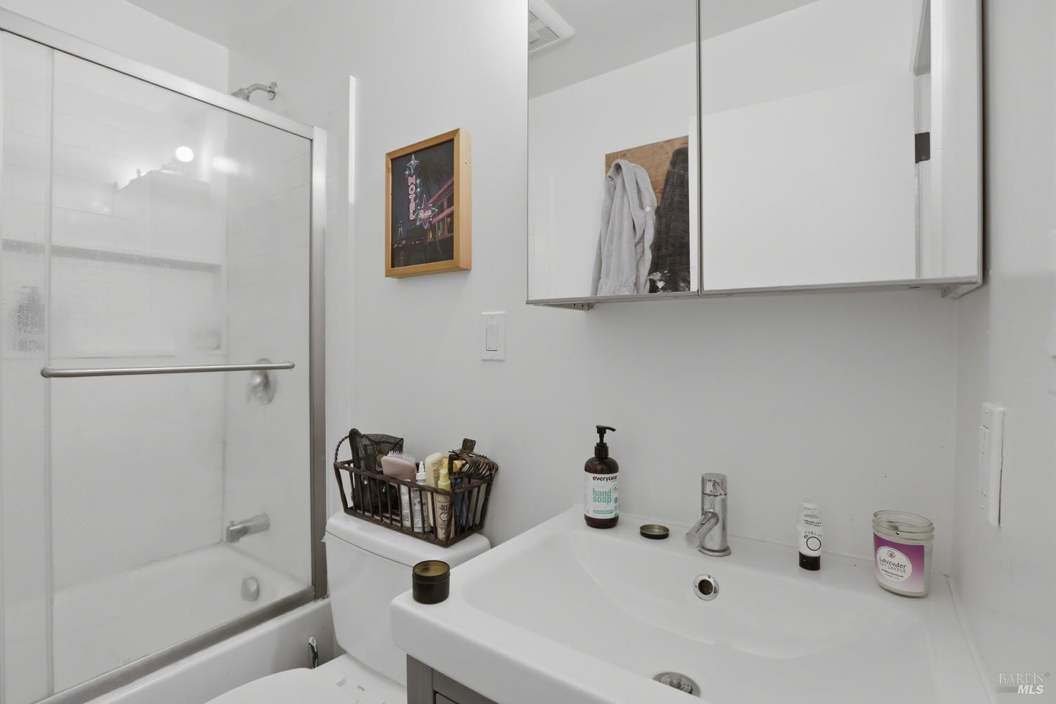 Detail Gallery Image 16 of 31 For 10 Pedrini Way, Lagunitas,  CA 94938 - 4 Beds | 2 Baths