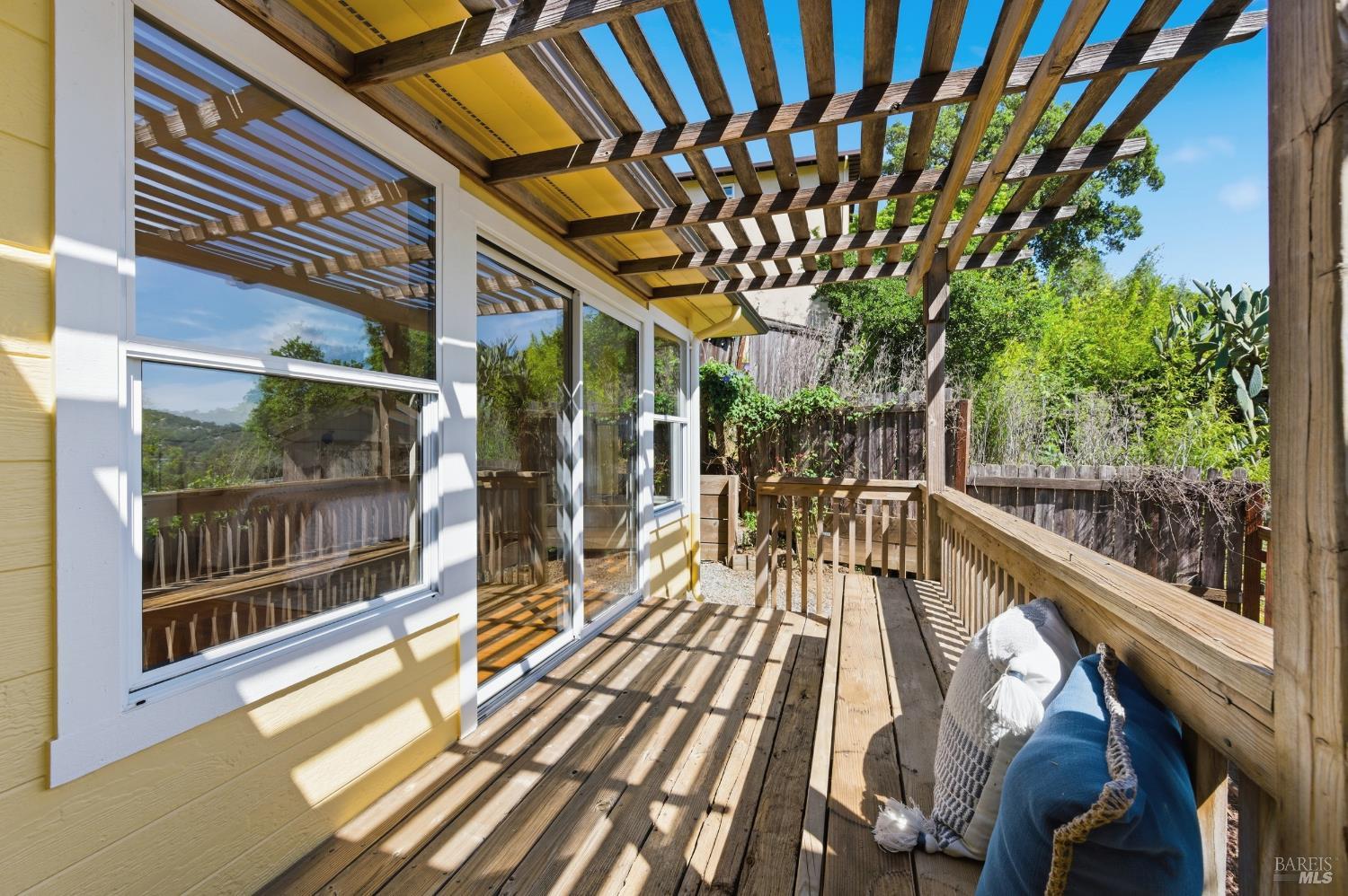 Detail Gallery Image 57 of 59 For 178 Reservoir Rd, San Rafael,  CA 94901 - 4 Beds | 3 Baths