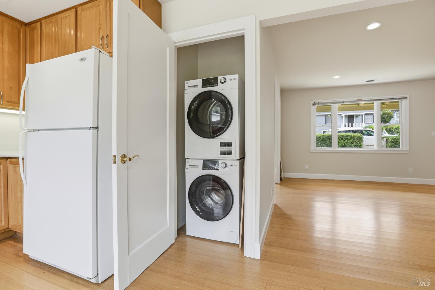 Detail Gallery Image 23 of 29 For 2166 5th Ave, San Rafael,  CA 94901 - 3 Beds | 1 Baths