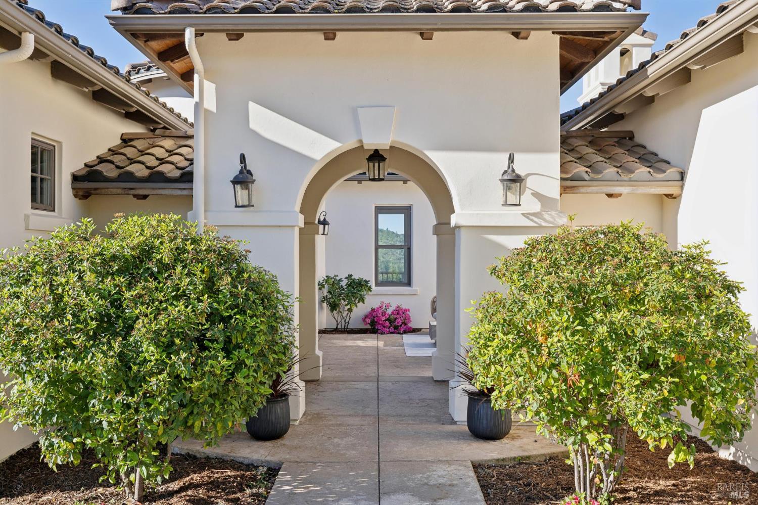 Detail Gallery Image 4 of 67 For 5792 Futura Way, Santa Rosa,  CA 95409 - 2 Beds | 3 Baths