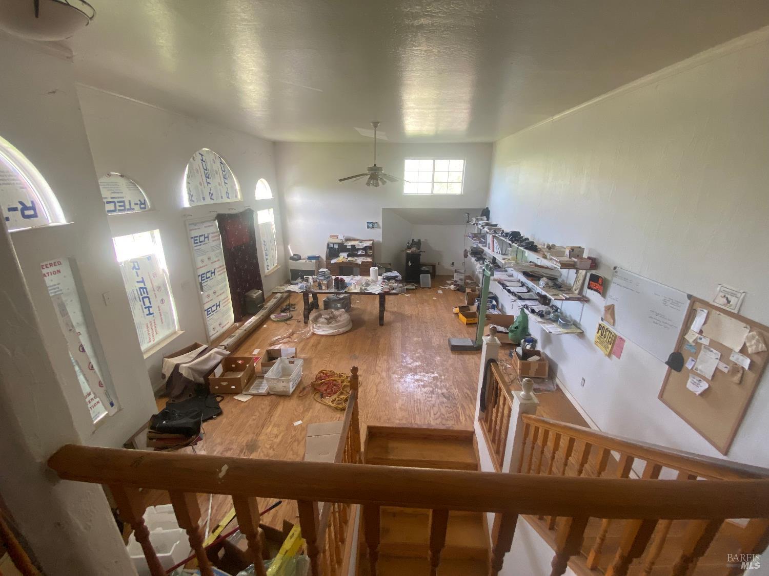 Detail Gallery Image 17 of 29 For 17396 Meadow View Dr, Hidden Valley Lake,  CA 95467 - 4 Beds | 4 Baths