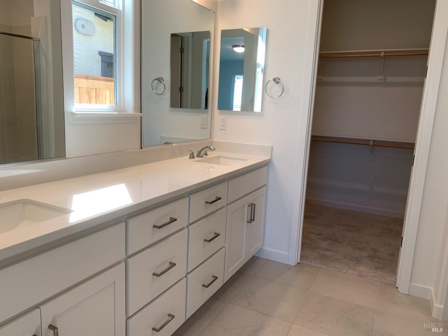 Detail Gallery Image 8 of 13 For 2424 Revival Ln, Rio Vista,  CA 94571 - 2 Beds | 2 Baths