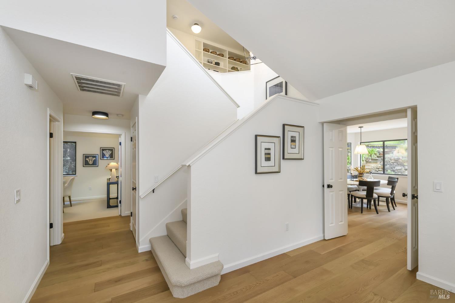 Detail Gallery Image 28 of 45 For 493 Fieldstone Dr, Novato,  CA 94945 - 4 Beds | 3 Baths