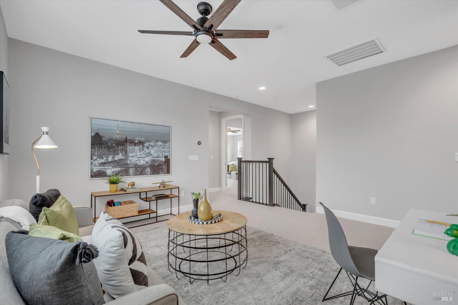 Detail Gallery Image 21 of 45 For 580 Kingbird Cir, Vacaville,  CA 95688 - 5 Beds | 4/1 Baths