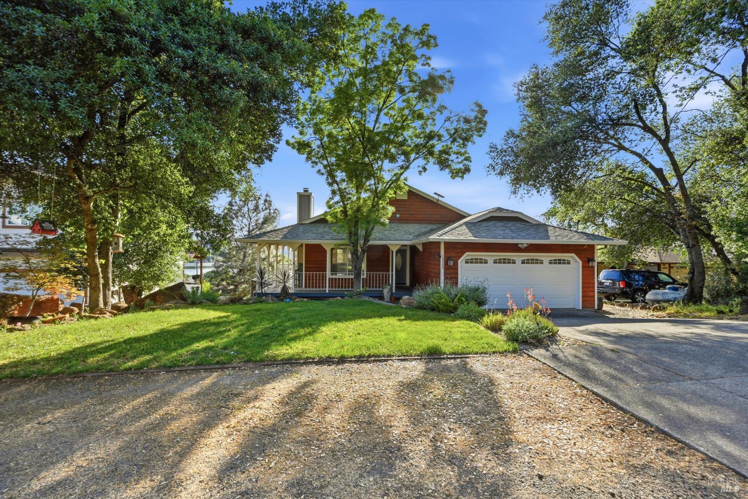 Detail Gallery Image 39 of 40 For 18669 Deer Hill Rd, Hidden Valley Lake,  CA 95467 - 3 Beds | 2 Baths