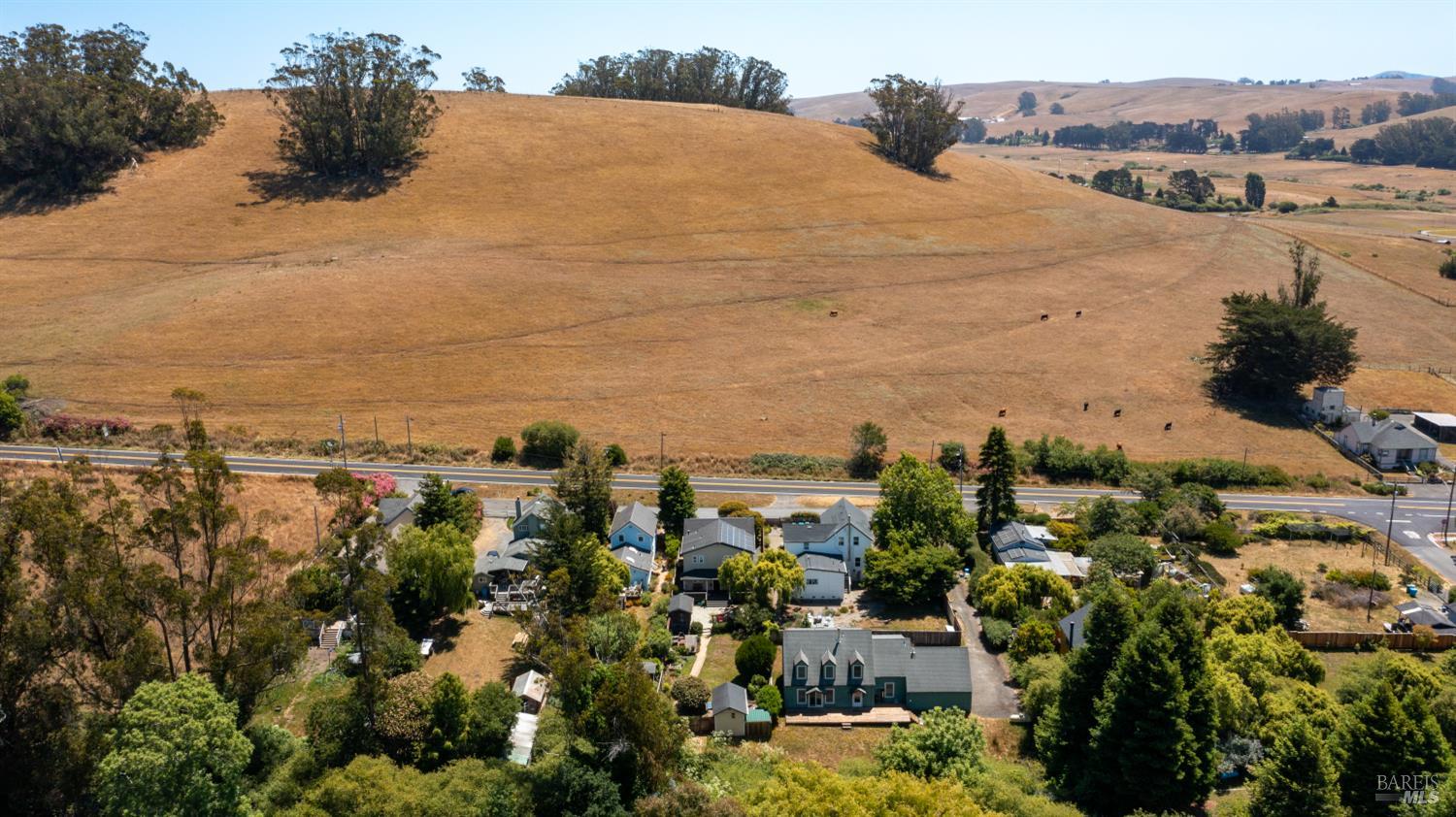 Detail Gallery Image 38 of 39 For 27345 State Route 1 Unkn, Tomales,  CA 94971 - 3 Beds | 2/1 Baths