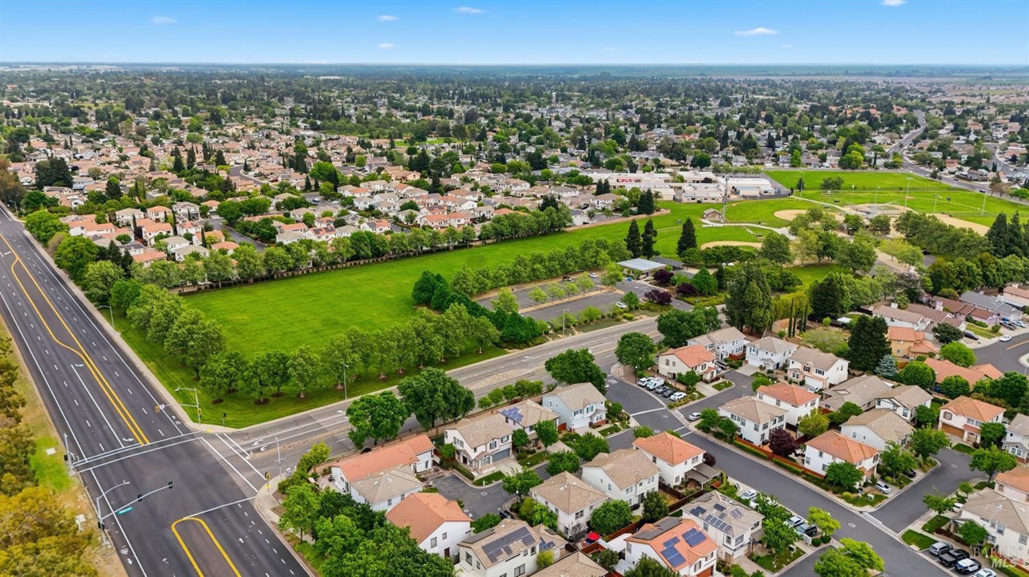 Detail Gallery Image 48 of 52 For 110 Chimney Rock Dr, Vacaville,  CA 95687 - 3 Beds | 2/1 Baths