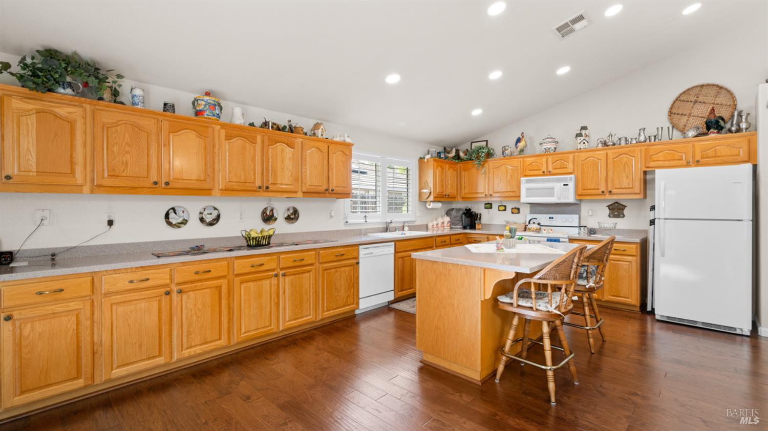 Detail Gallery Image 20 of 56 For 4539 Avondale Cir, Fairfield,  CA 94533 - 3 Beds | 2 Baths