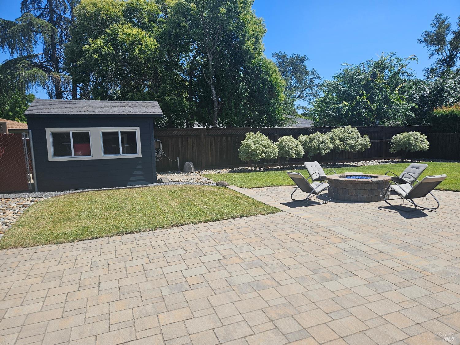 Detail Gallery Image 10 of 46 For 354 Wikiup Dr, Santa Rosa,  CA 95403 - 3 Beds | 2 Baths