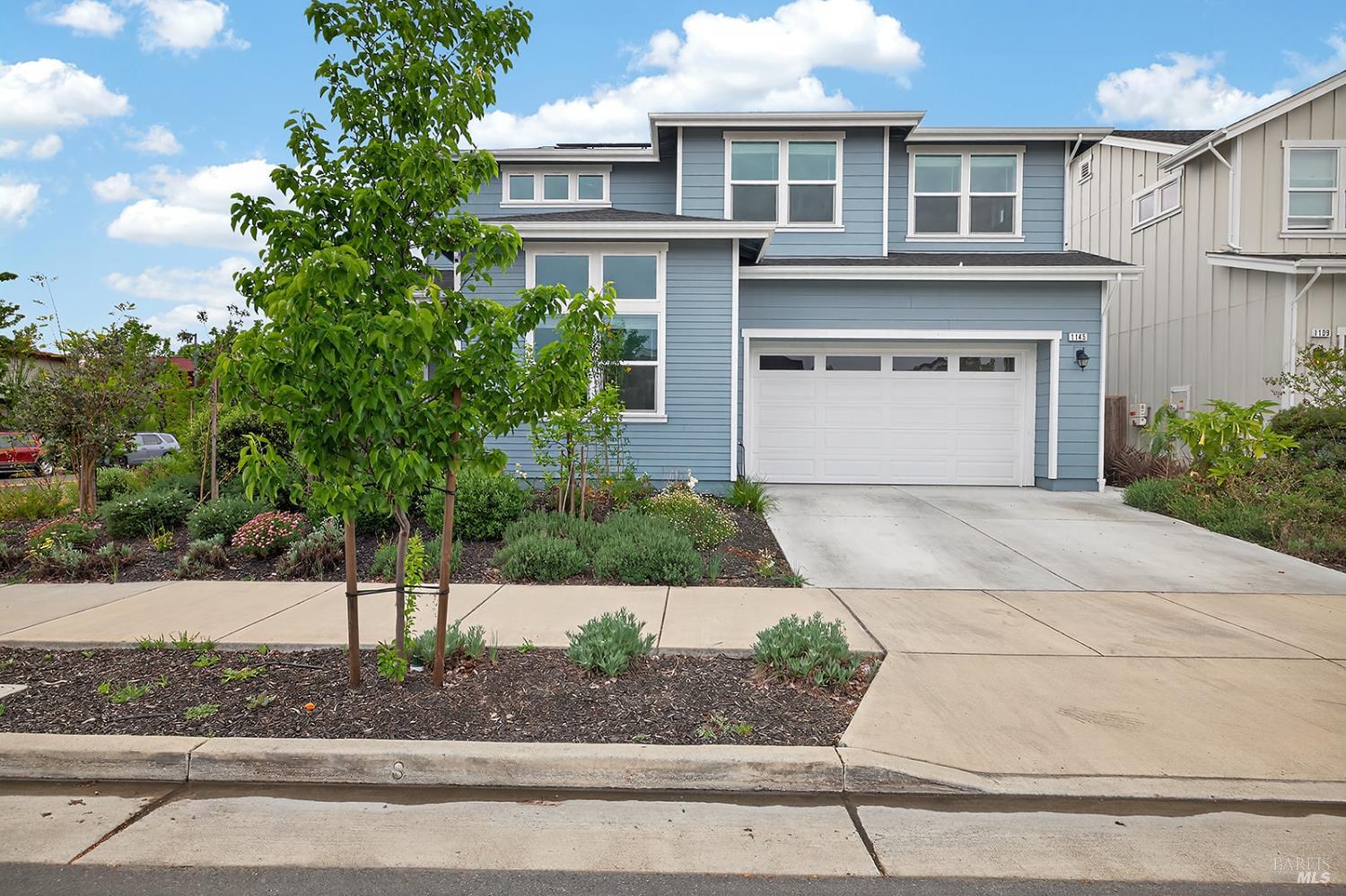 Detail Gallery Image 36 of 38 For 1145 Portello Ln, Windsor,  CA 95492 - 3 Beds | 3 Baths