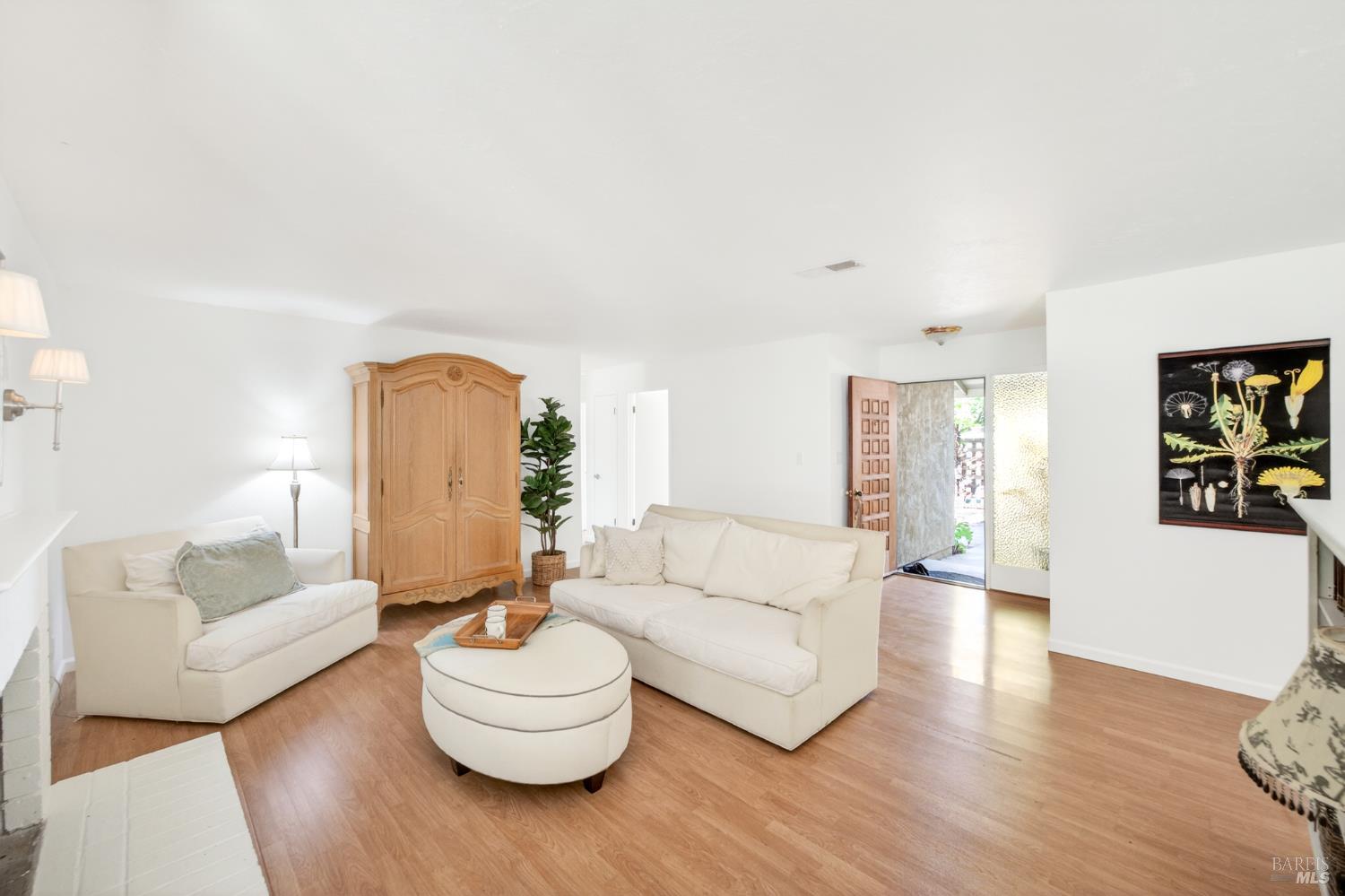 Detail Gallery Image 23 of 34 For 3541 Twin Oaks Dr, Napa,  CA 94558 - 4 Beds | 2 Baths