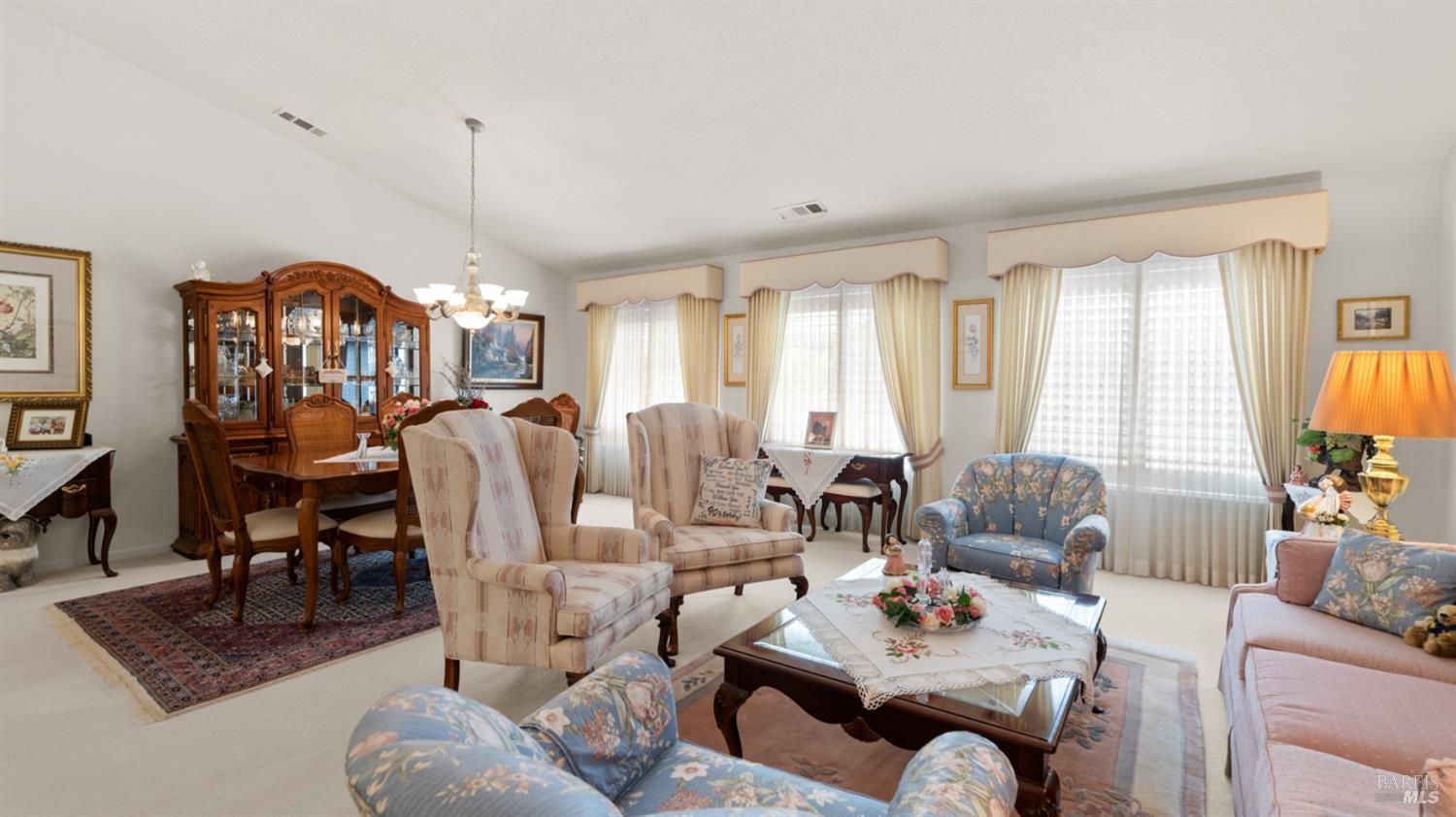 Detail Gallery Image 12 of 56 For 4539 Avondale Cir, Fairfield,  CA 94533 - 3 Beds | 2 Baths