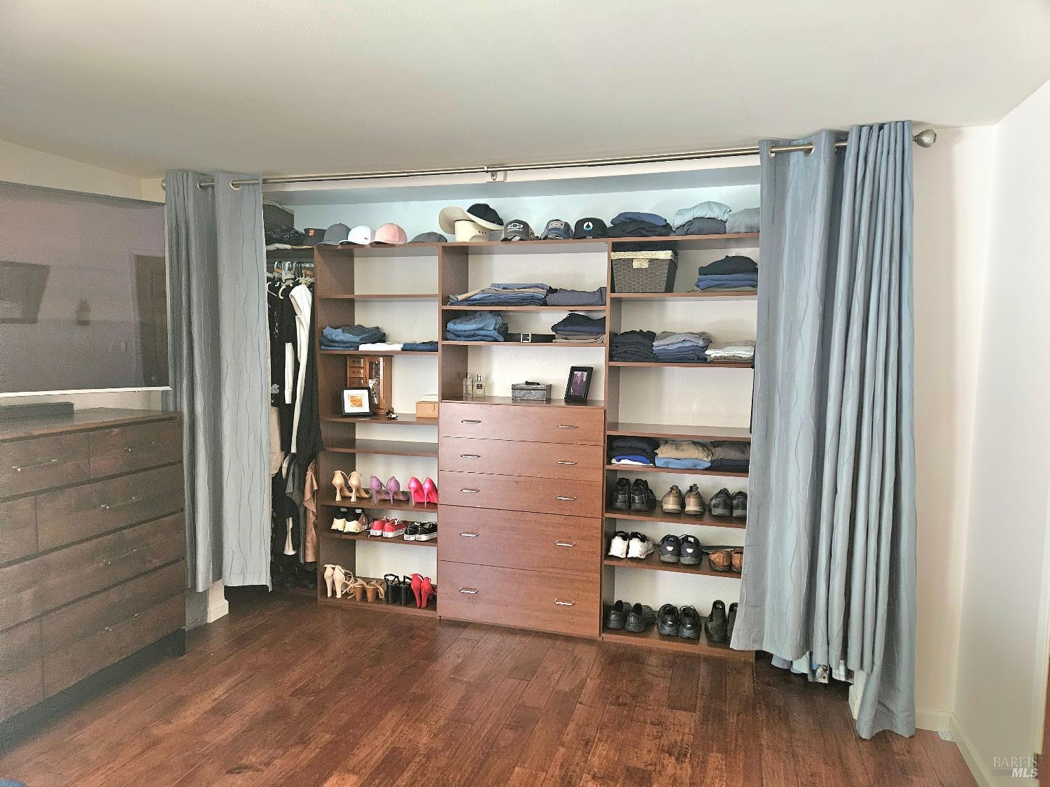 Detail Gallery Image 34 of 46 For 354 Wikiup Dr, Santa Rosa,  CA 95403 - 3 Beds | 2 Baths