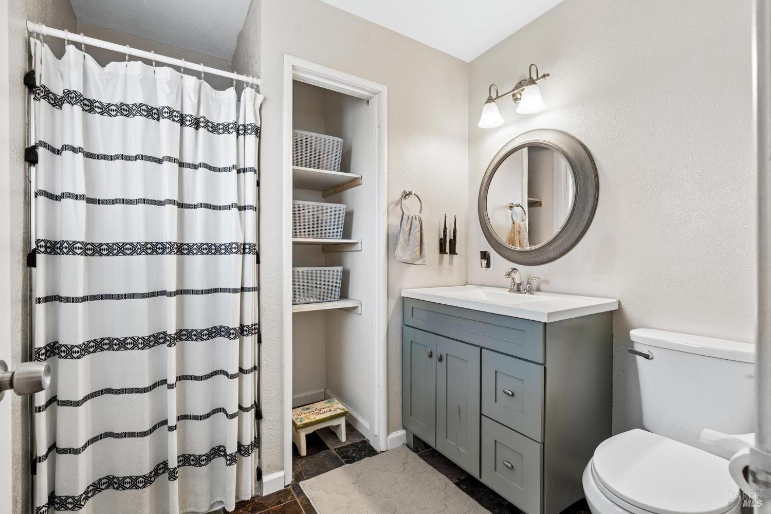 Detail Gallery Image 19 of 30 For 100 Anita Ct, Vacaville,  CA 95688 - 3 Beds | 2 Baths