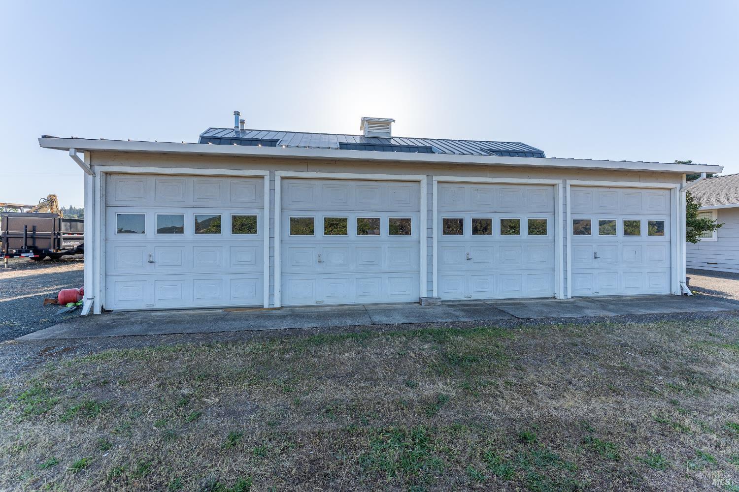 Detail Gallery Image 26 of 41 For 1961 Foothill Dr, Redwood Valley,  CA 95470 - 4 Beds | 2/1 Baths