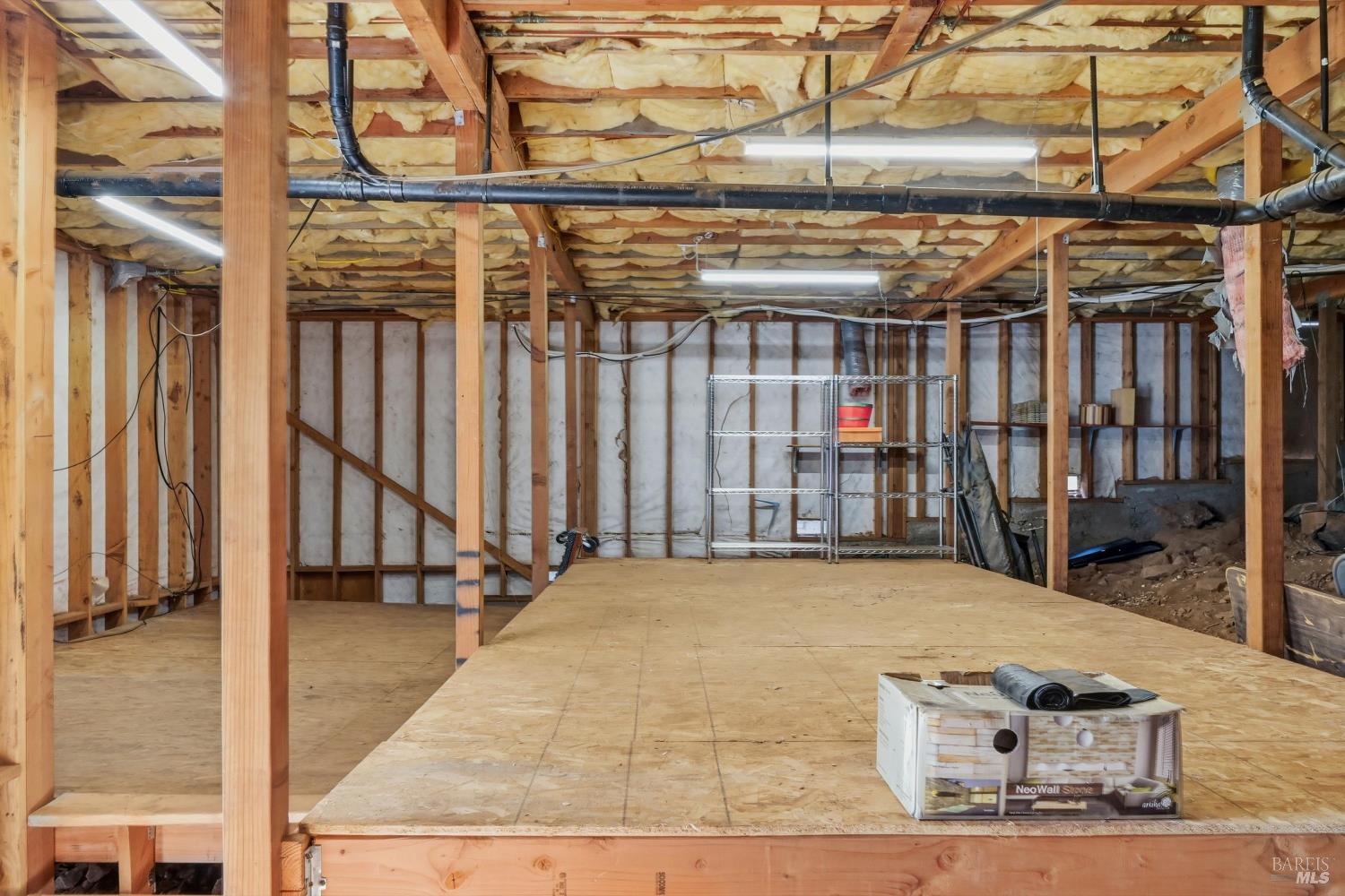 Detail Gallery Image 35 of 40 For 18669 Deer Hill Rd, Hidden Valley Lake,  CA 95467 - 3 Beds | 2 Baths