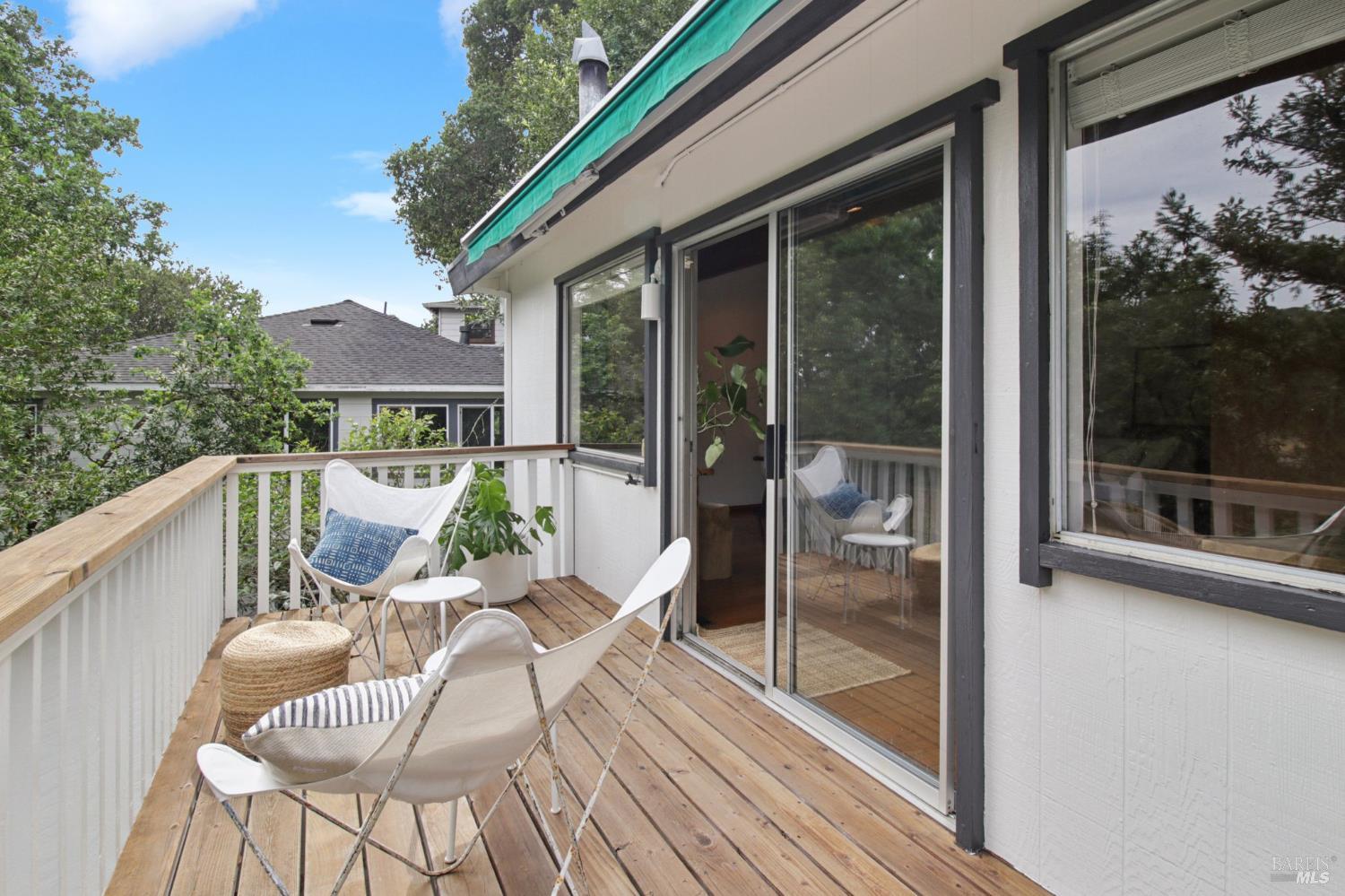 Detail Gallery Image 8 of 43 For 34 Fair Dr, San Rafael,  CA 94901 - 2 Beds | 1 Baths