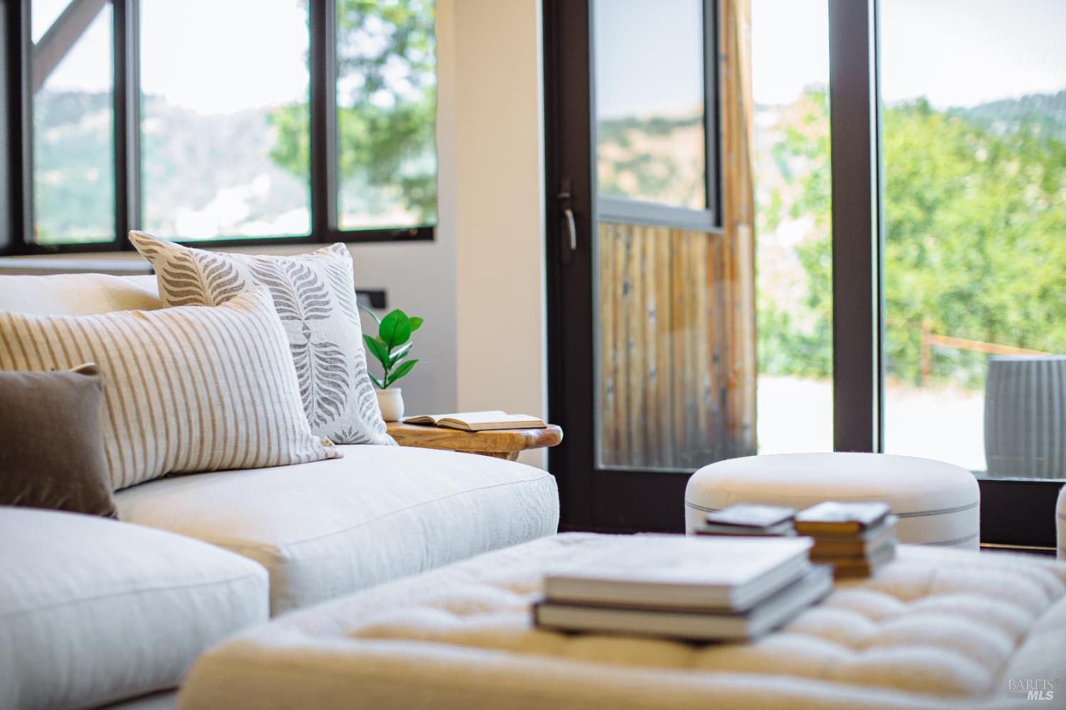 Detail Gallery Image 54 of 74 For 4125 Wallace Rd, Santa Rosa,  CA 95404 - 3 Beds | 4/1 Baths