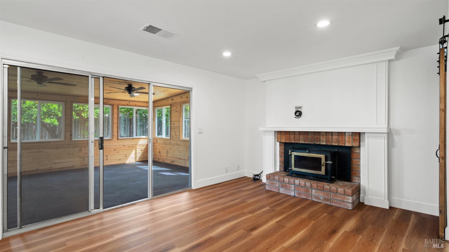 Detail Gallery Image 23 of 54 For 287 N Alamo Dr, Vacaville,  CA 95688 - 4 Beds | 2/1 Baths