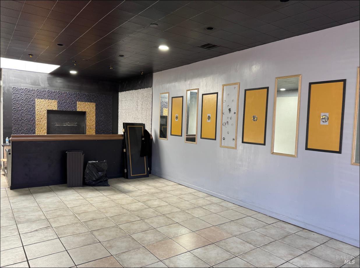 Detail Gallery Image 3 of 5 For 609 Indiana St, Vallejo,  CA 94590 - – Beds | – Baths