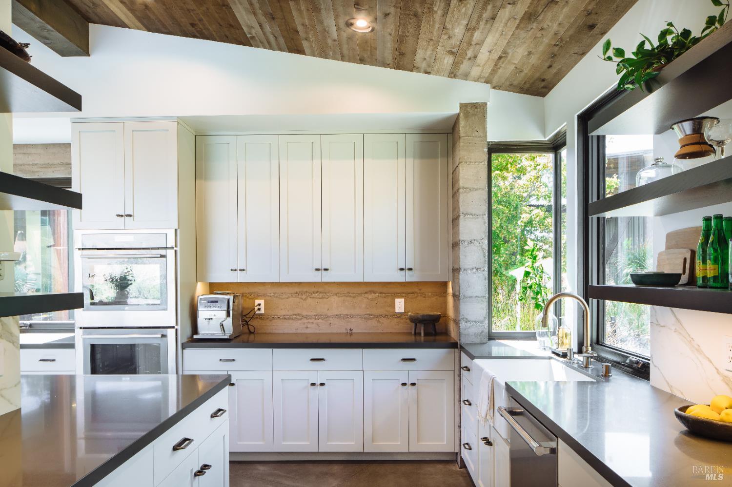 Detail Gallery Image 18 of 74 For 4125 Wallace Rd, Santa Rosa,  CA 95404 - 3 Beds | 4/1 Baths