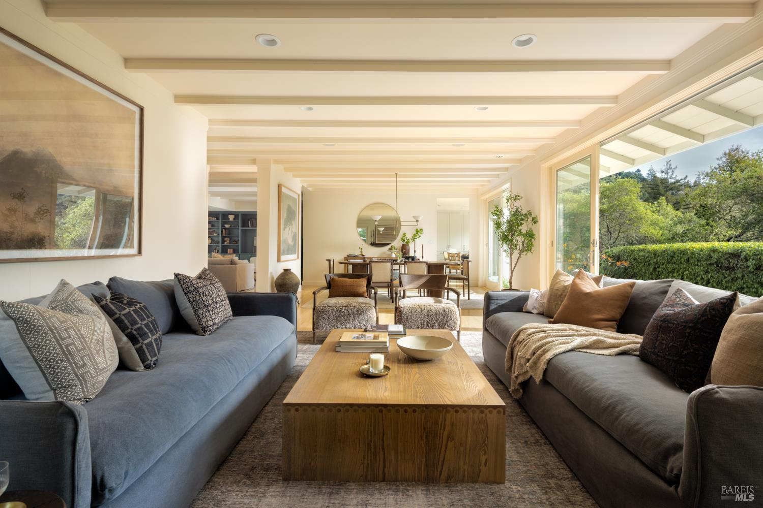 Detail Gallery Image 4 of 27 For 450 Woodland Rd, Kentfield,  CA 94904 - 4 Beds | 4 Baths