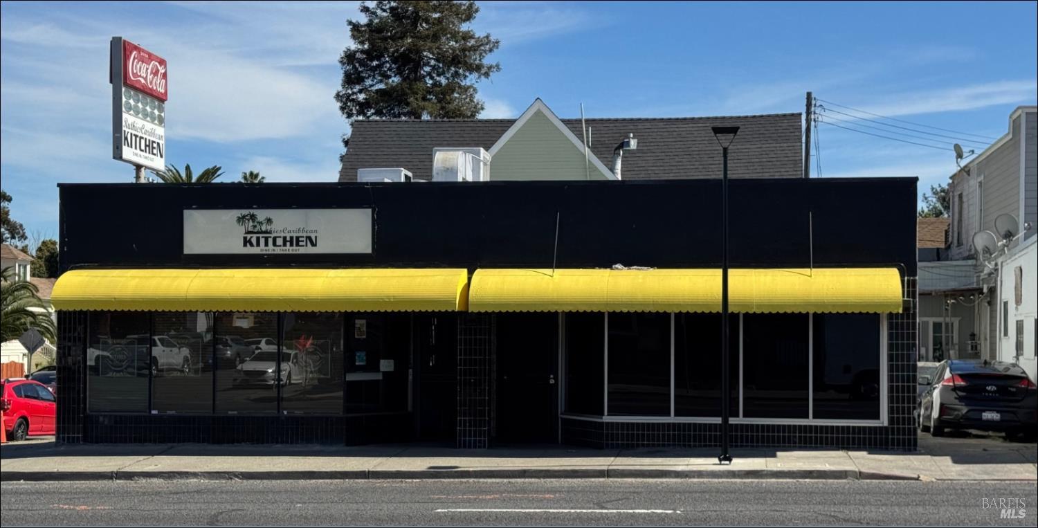 Detail Gallery Image 2 of 5 For 609 Indiana St, Vallejo,  CA 94590 - – Beds | – Baths