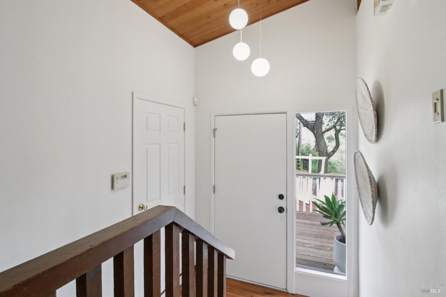 Detail Gallery Image 35 of 43 For 34 Fair Dr, San Rafael,  CA 94901 - 2 Beds | 1 Baths