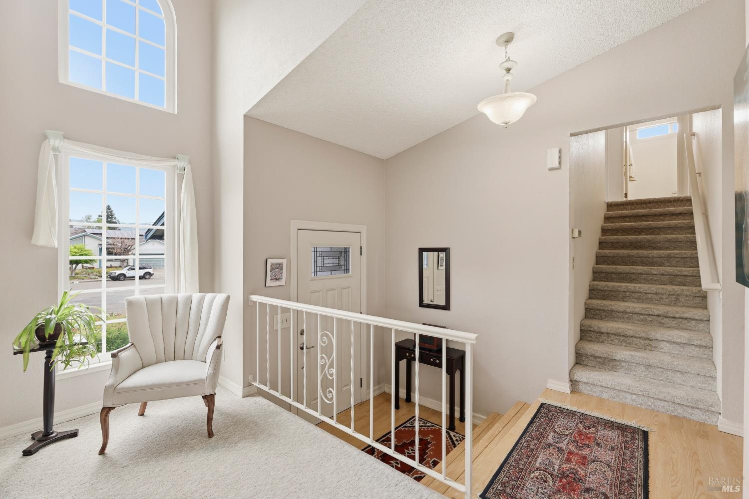 Detail Gallery Image 16 of 39 For 29 Caulfield Ct, Petaluma,  CA 94954 - 4 Beds | 3 Baths