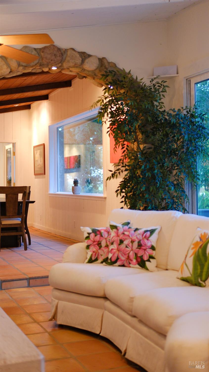 Detail Gallery Image 18 of 34 For 4405 Silverado Trl, Calistoga,  CA 94515 - 3 Beds | 1/1 Baths