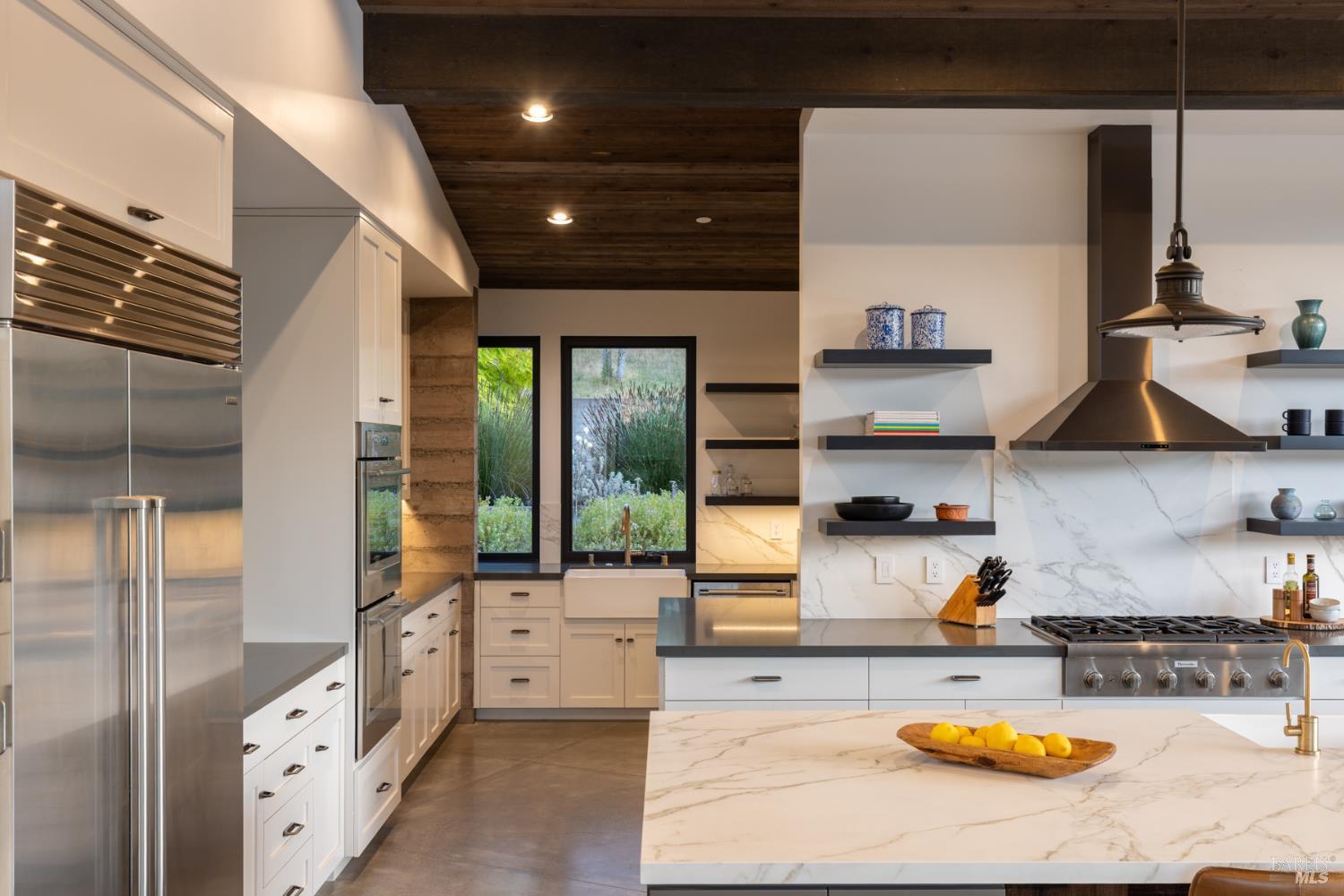 Detail Gallery Image 14 of 74 For 4125 Wallace Rd, Santa Rosa,  CA 95404 - 3 Beds | 4/1 Baths