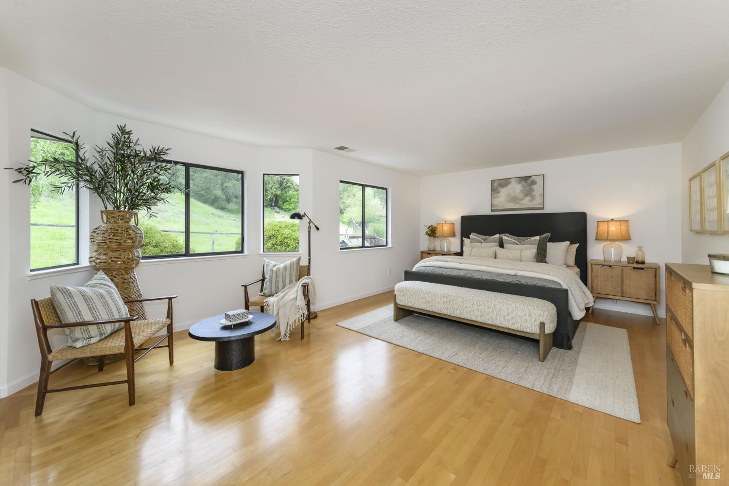 Detail Gallery Image 31 of 45 For 493 Fieldstone Dr, Novato,  CA 94945 - 4 Beds | 3 Baths