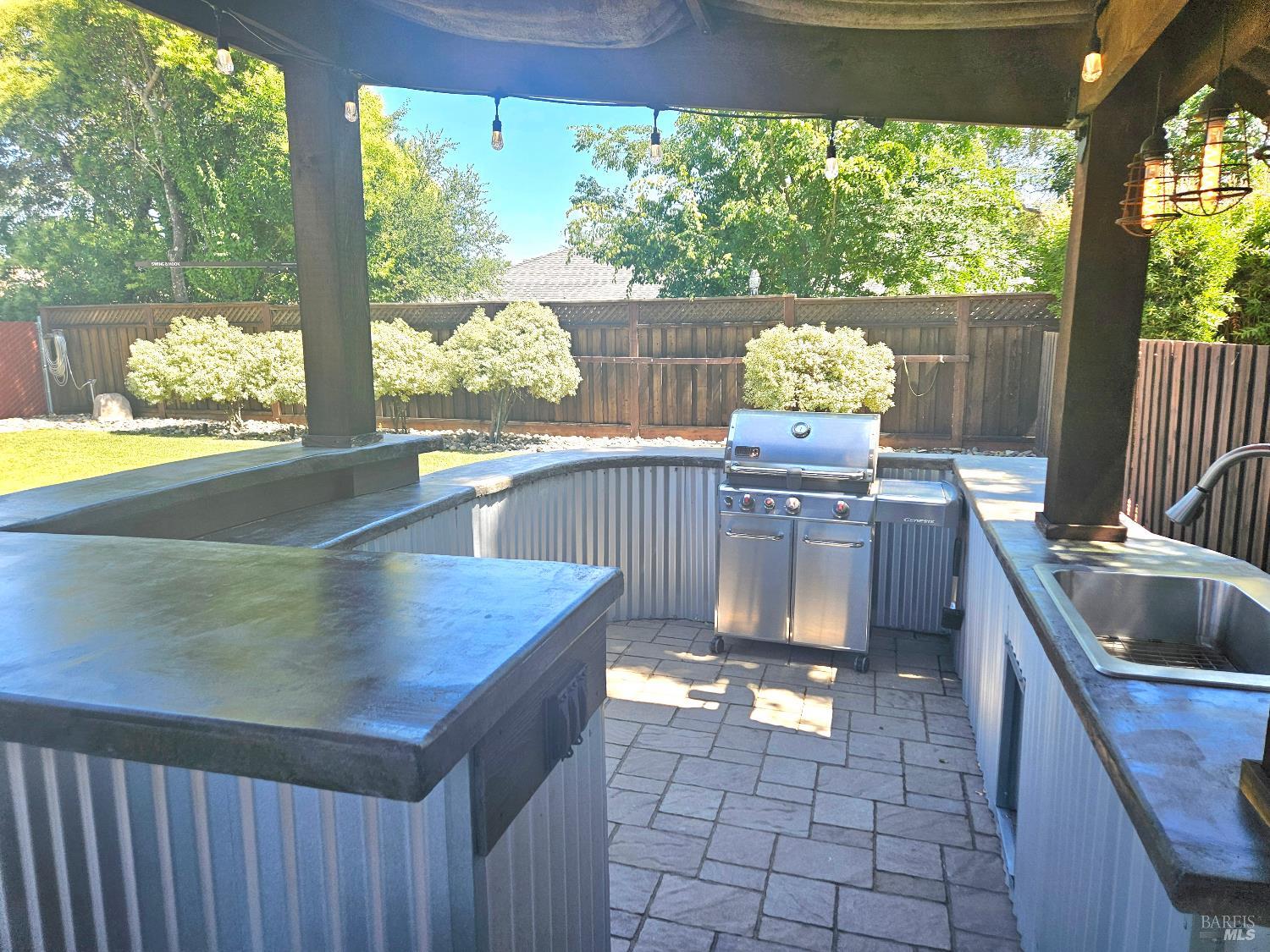 Detail Gallery Image 18 of 46 For 354 Wikiup Dr, Santa Rosa,  CA 95403 - 3 Beds | 2 Baths