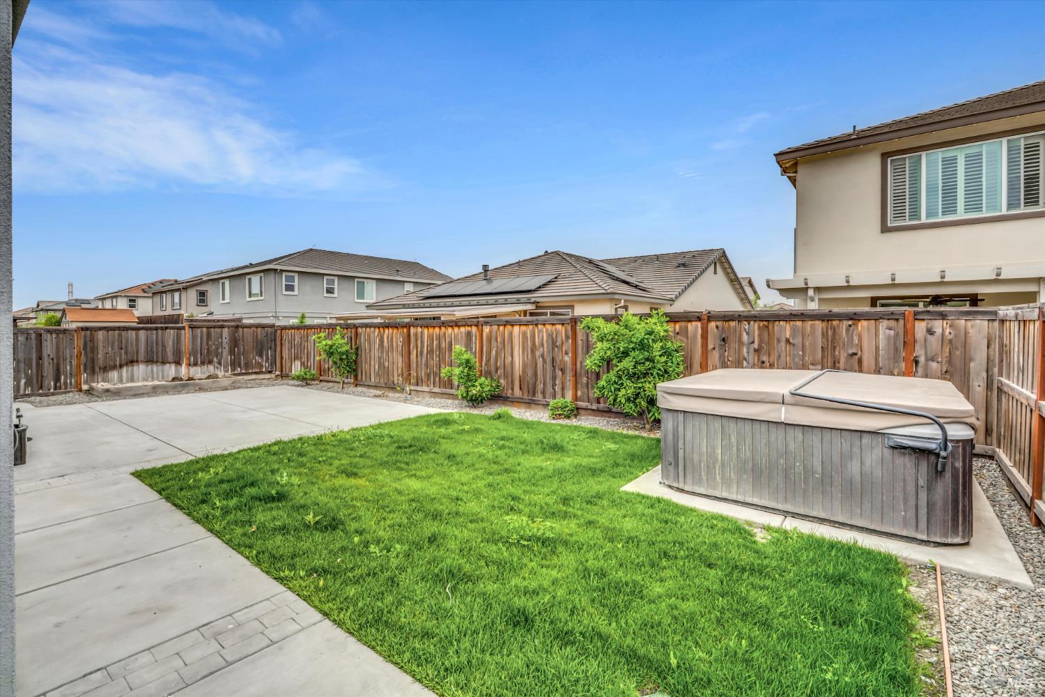 Detail Gallery Image 35 of 45 For 580 Kingbird Cir, Vacaville,  CA 95688 - 5 Beds | 4/1 Baths