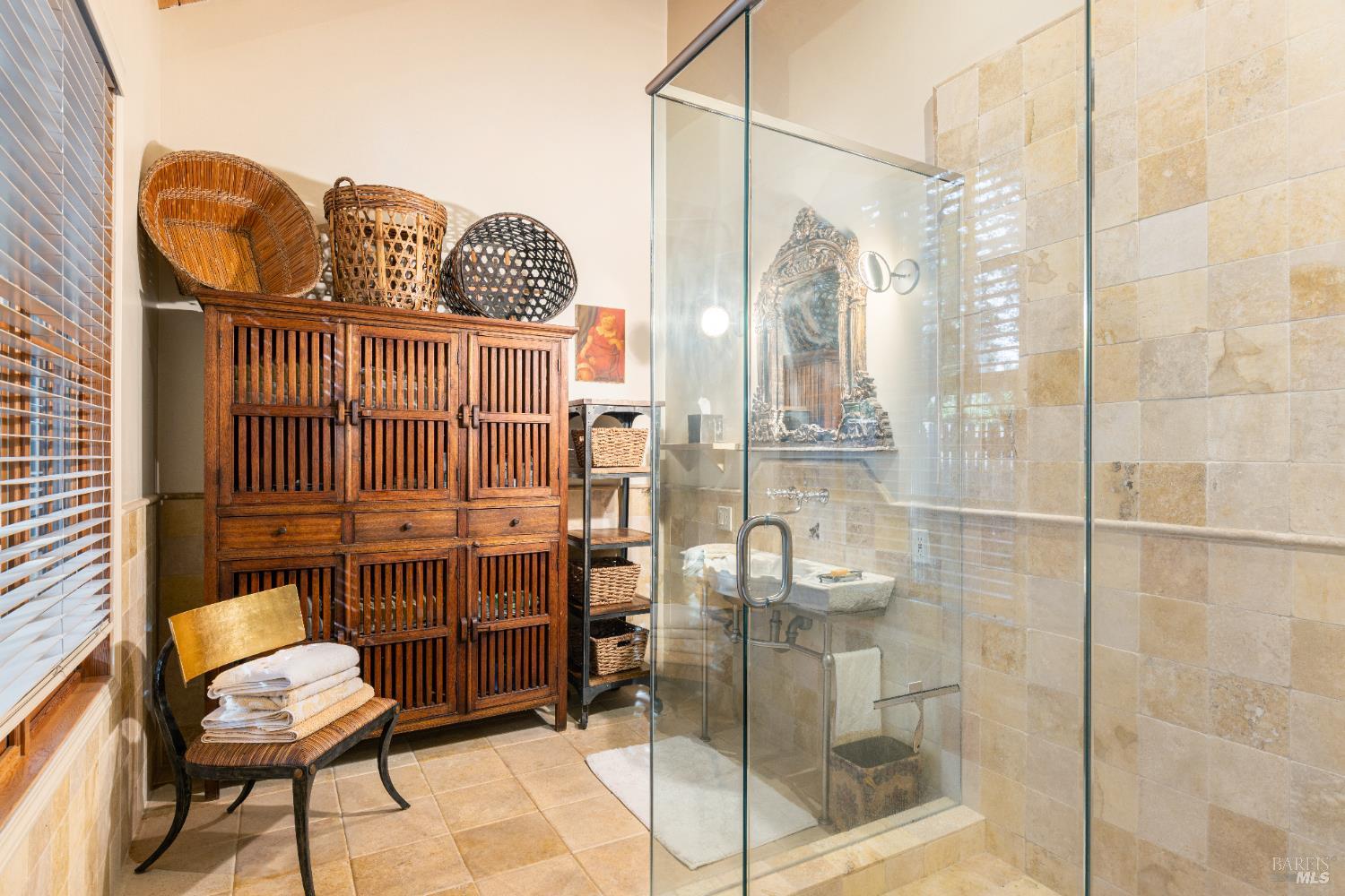 Detail Gallery Image 26 of 41 For 3000 Warm Springs Rd, Glen Ellen,  CA 95442 - 3 Beds | 3 Baths