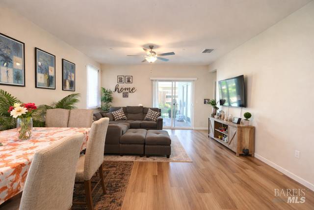 Detail Gallery Image 2 of 11 For 2250 Lavander Pl, Rio Vista,  CA 94571 - 3 Beds | 2 Baths