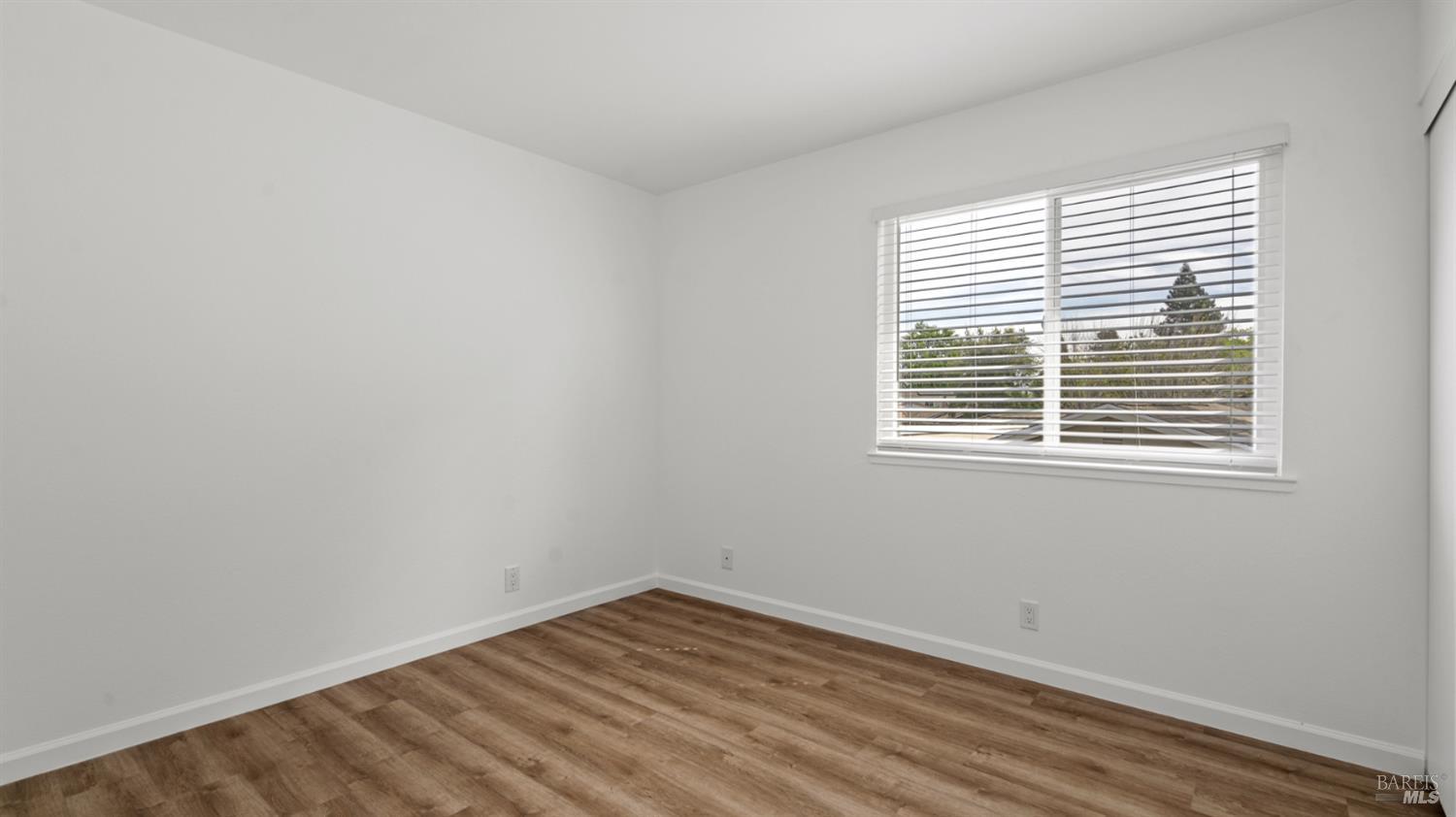 Detail Gallery Image 33 of 54 For 287 N Alamo Dr, Vacaville,  CA 95688 - 4 Beds | 2/1 Baths