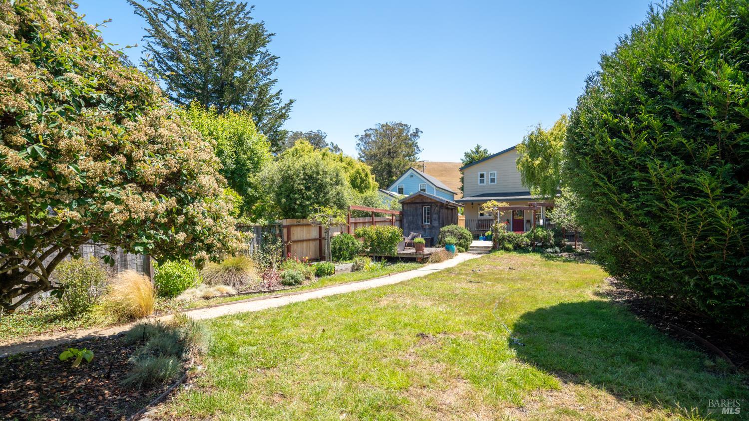 Detail Gallery Image 29 of 39 For 27345 State Route 1 Unkn, Tomales,  CA 94971 - 3 Beds | 2/1 Baths