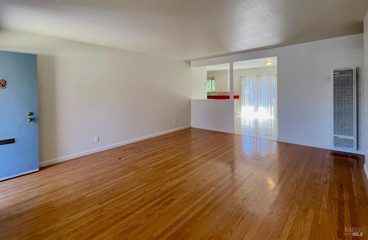 Detail Gallery Image 23 of 33 For 1690 Beaver St, Santa Rosa,  CA 95404 - – Beds | – Baths