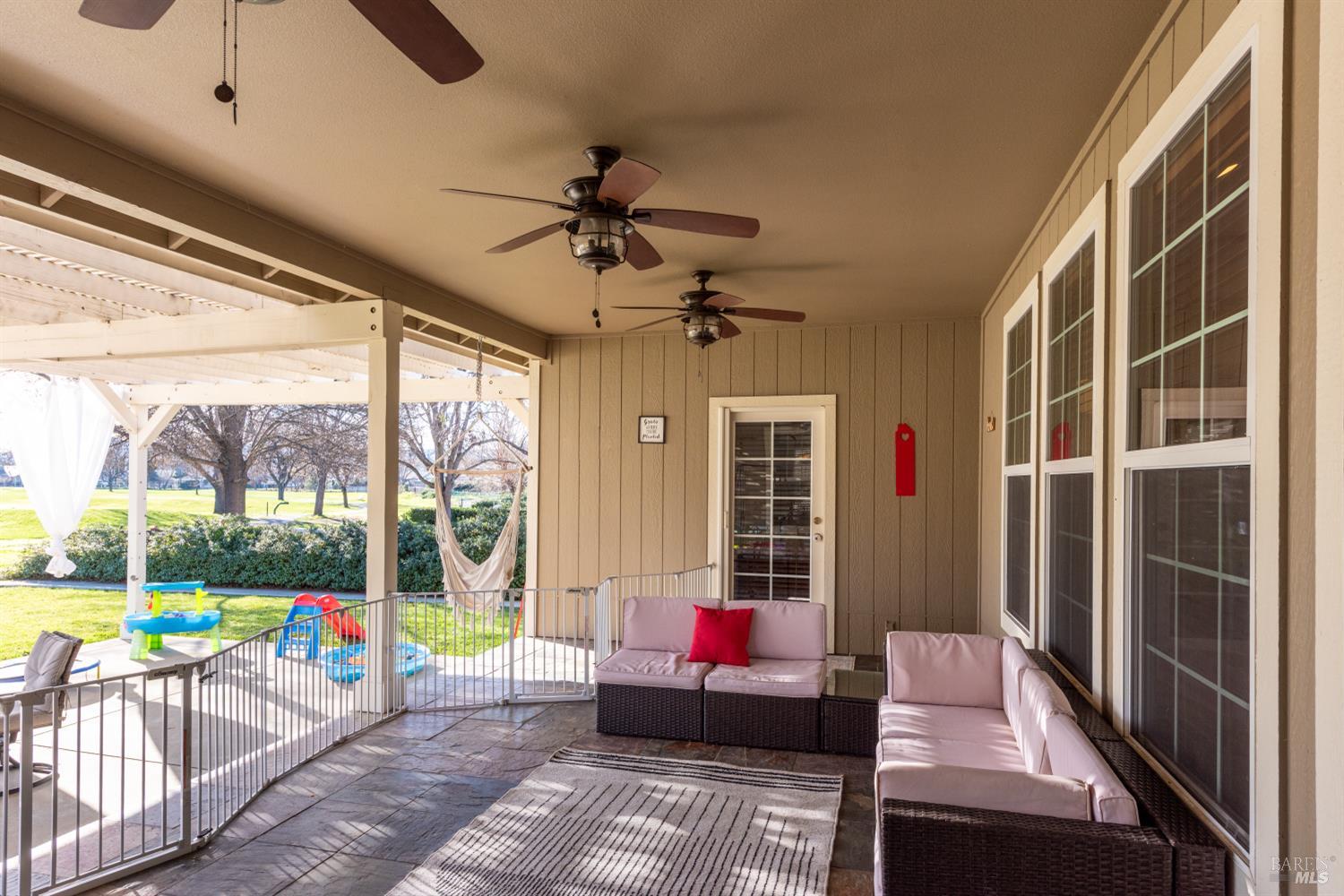 Detail Gallery Image 30 of 37 For 18094 Spyglass Rd, Hidden Valley Lake,  CA 95467 - 3 Beds | 2 Baths