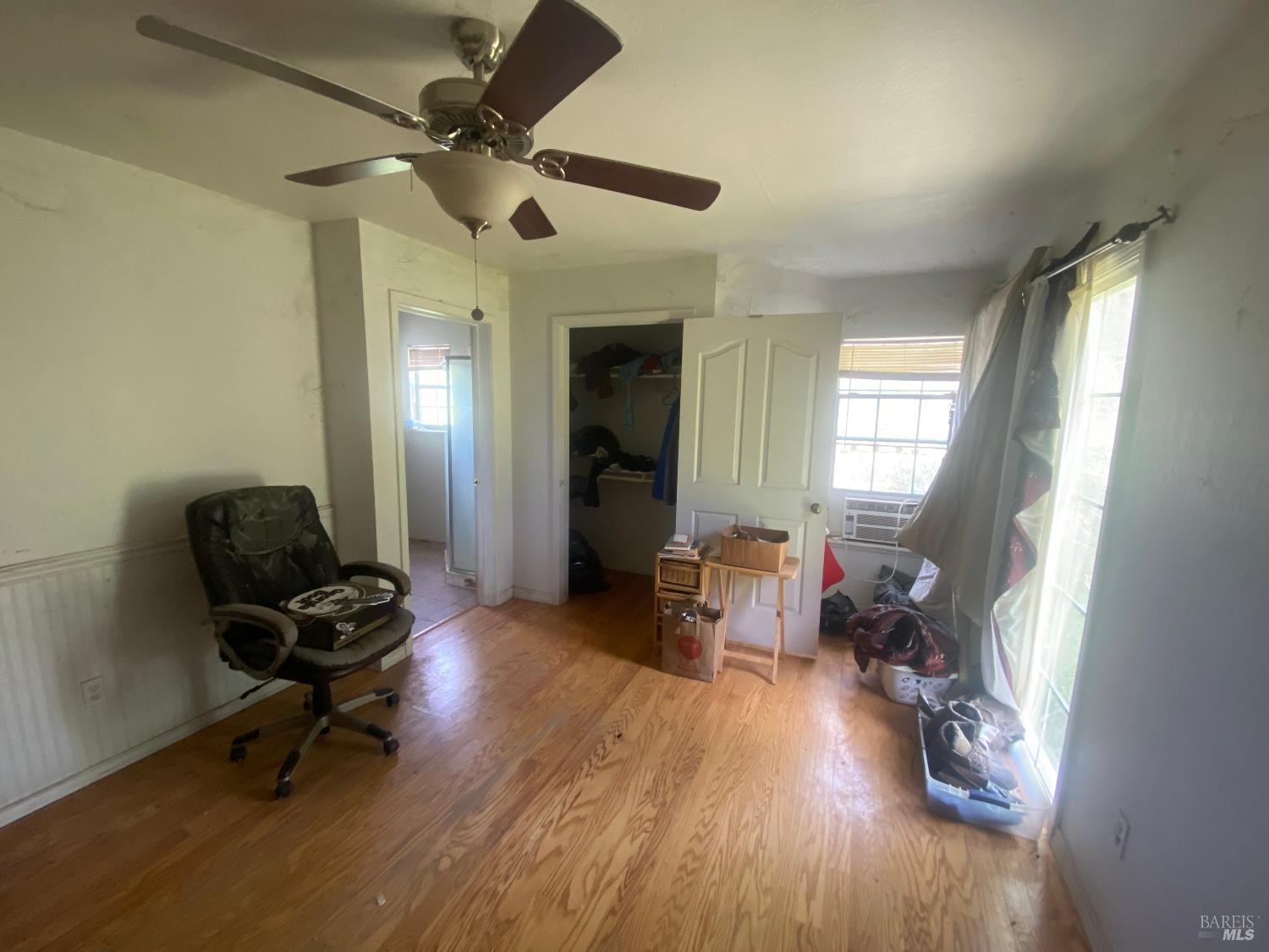 Detail Gallery Image 12 of 29 For 17396 Meadow View Dr, Hidden Valley Lake,  CA 95467 - 4 Beds | 4 Baths